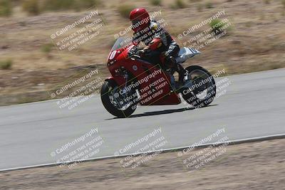 media/Apr-20-2025-AHRMA (Sun) [[393a79c373]]/Race/Group 8/Turn 4b/